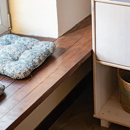 Stylish Old Town Retreat I I Cohost Klaipėda